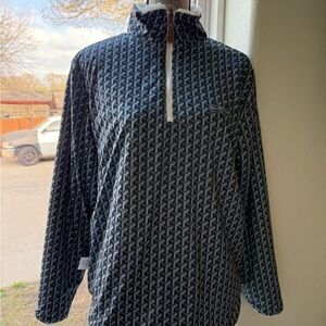 Black and Gray Patterned Pullover